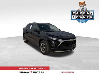 Used 2025 Chevrolet Trax LT