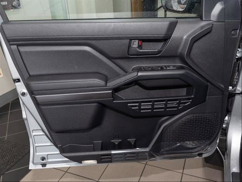 New 2026 Toyota 4Runner SR5 image 8