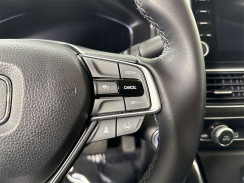 Used 2021 Honda Accord EX-L image 37
