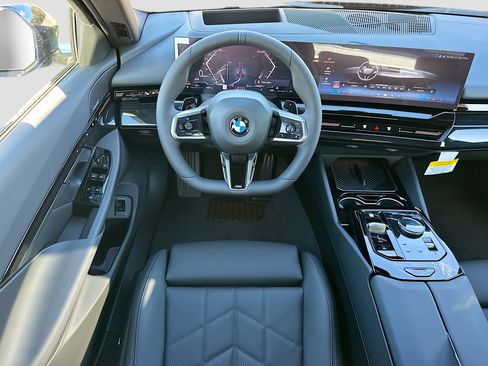 New 2026 BMW 530i w/ M Sport Package image 17