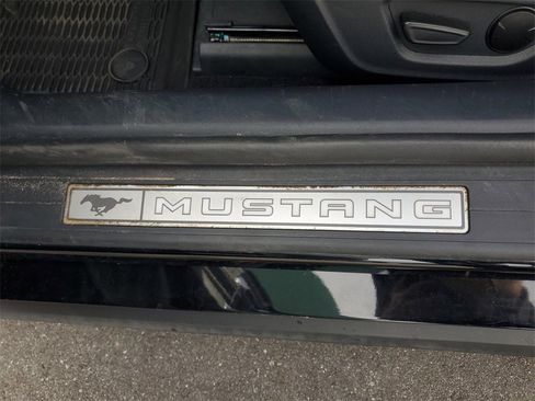 Used 2024 Ford Mustang GT Premium image 15