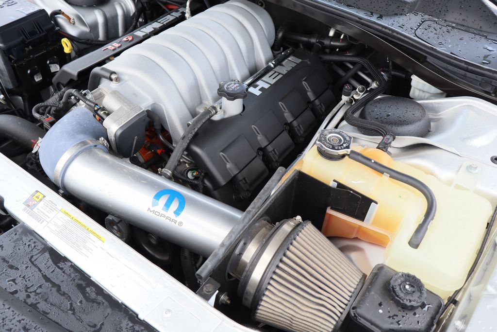 Used 2008 Dodge Challenger SRT8 RWD image 31