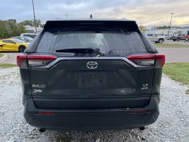 Certified 2019 Toyota RAV4 LE w/ All Weather Liner Package AWD/4WD image 8