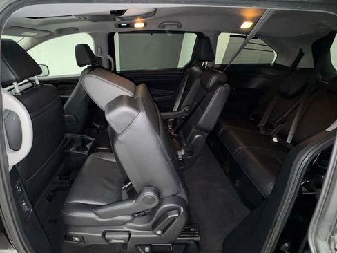 Used 2022 Honda Odyssey Touring image 16