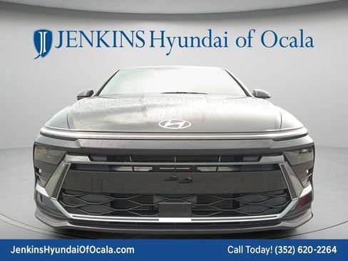 Certified 2025 Hyundai Sonata SE FWD image 9