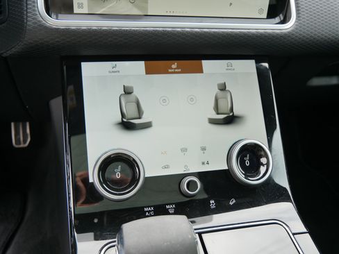 Used 2022 Land Rover Range Rover Velar R-Dynamic S image 19