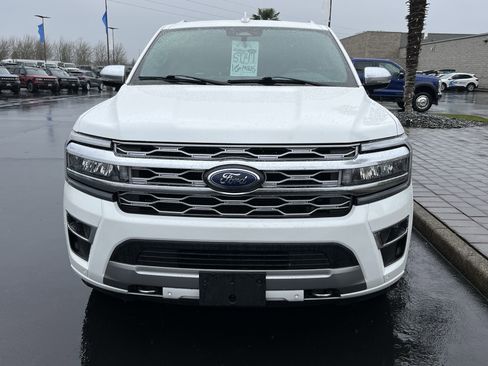 Used 2022 Ford Expedition Platinum image 5