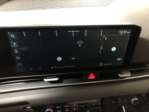 New 2026 Kia Carnival EX image 31