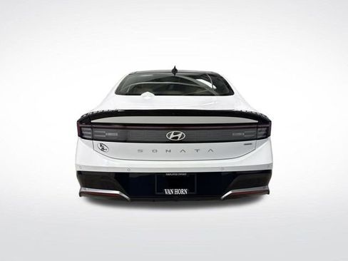 Used 2025 Hyundai Sonata Limited image 15