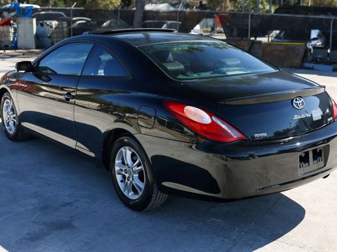 Used 2005 Toyota Solara SLE image 4