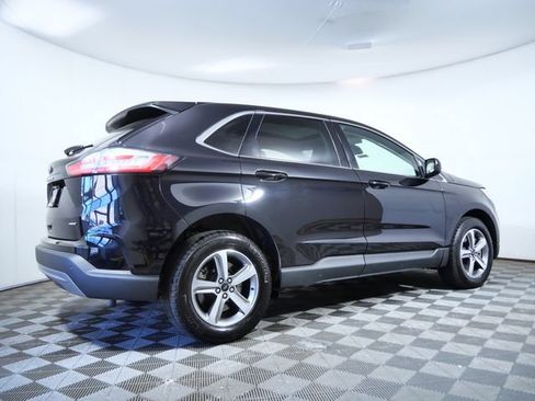 Used 2024 Ford Edge SEL w/ Convenience Package AWD/4WD image 8
