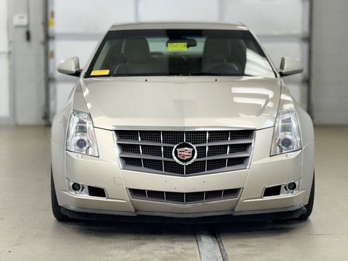 Used 2009 Cadillac CTS 3.6 AWD w/ Performance Luxury Package image 2