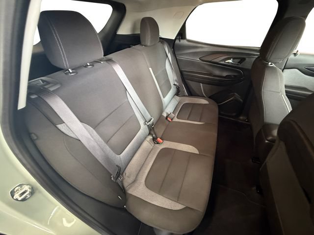 Used 2025 Chevrolet TrailBlazer LT AWD/4WD image 25