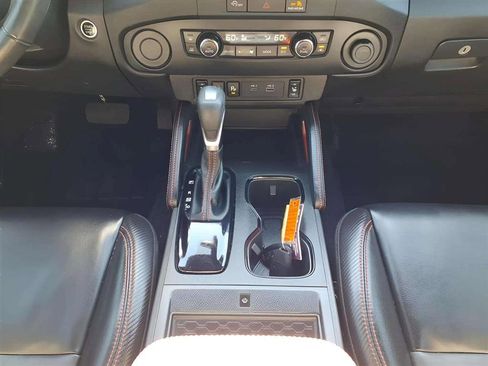 Used 2023 Nissan Frontier Pro-X w/ Pro-X Premium Package image 12