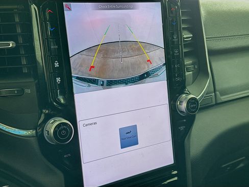 Used 2025 RAM 1500 Laramie image 23