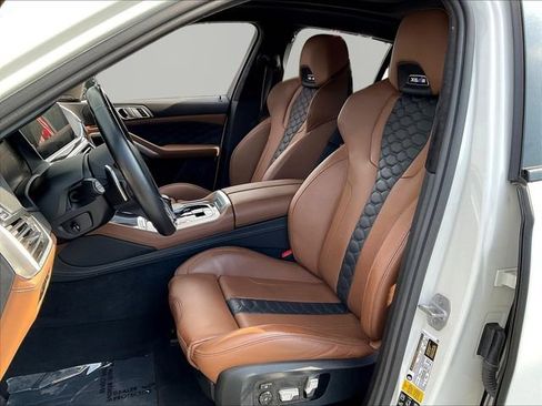 Used 2022 BMW X6 M w/ Competition Package AWD/4WD image 23