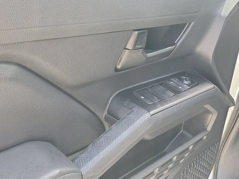 Certified 2024 Toyota Tacoma SR AWD/4WD image 20