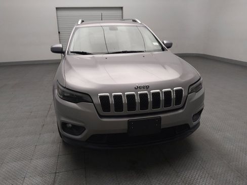 Used 2019 Jeep Cherokee Latitude Plus FWD image 14