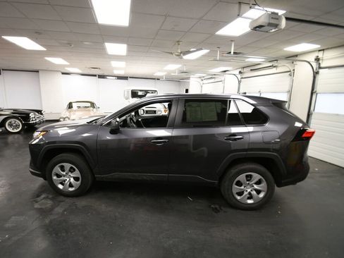 Certified 2024 Toyota RAV4 LE image 4