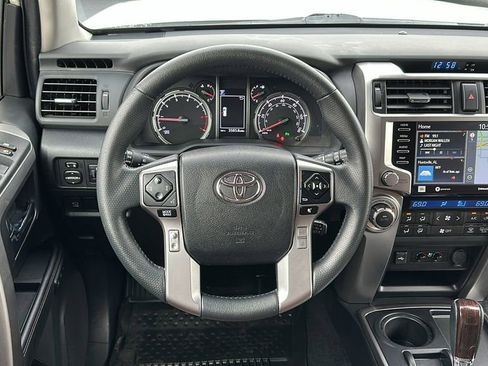 Used 2022 Toyota 4Runner Limited image 12
