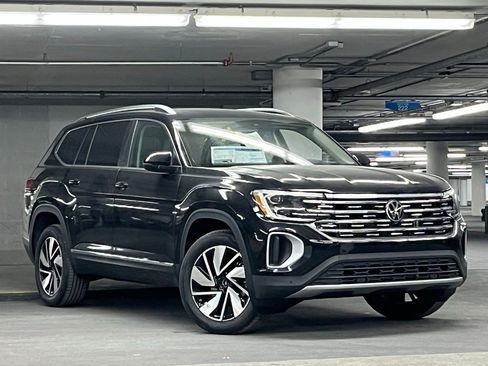 New 2026 Volkswagen Atlas SEL AWD/4WD image 2