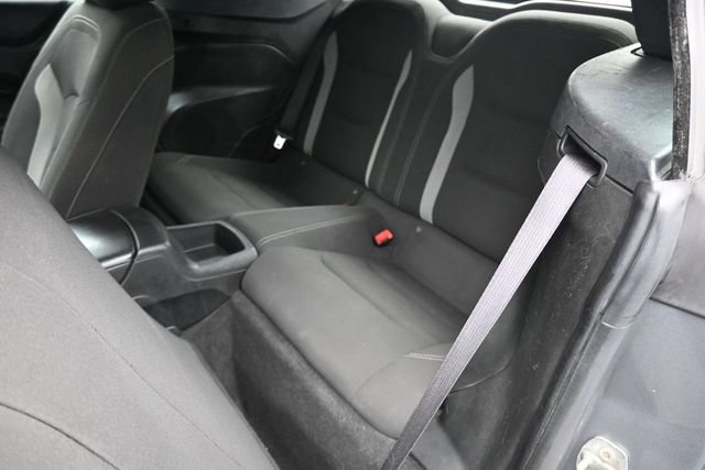 Used 2020 Chevrolet Camaro LT RWD image 13