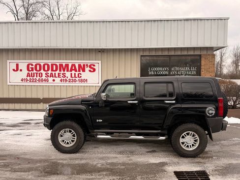 Used 2007 HUMMER H3 Base 4dr SUV 4WD image 2