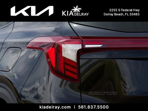 New 2025 Kia Seltos S image 11