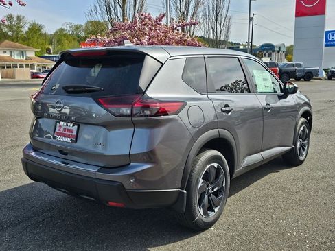 New 2026 Nissan Rogue SV AWD/4WD image 5