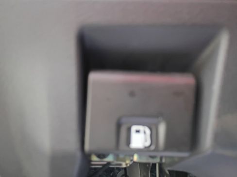 Used 2024 Nissan Altima 2.5 SV image 27