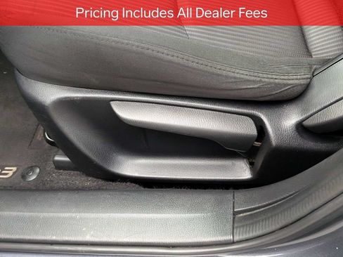 Used 2016 MAZDA MAZDA3 i Sport w/ Preferred Equipment Package FWD image 19