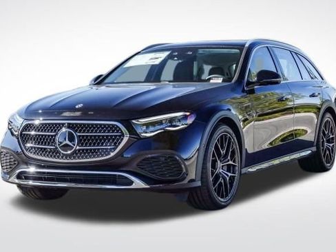 New 2025 Mercedes-Benz E 450 4MATIC All-Terrain Wagon image 3