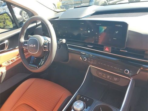 New 2026 Kia Carnival SX Prestige image 8