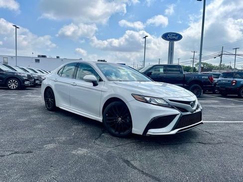 Used 2024 Toyota Camry XSE w/ Cold Weather Package AWD/4WD image 1
