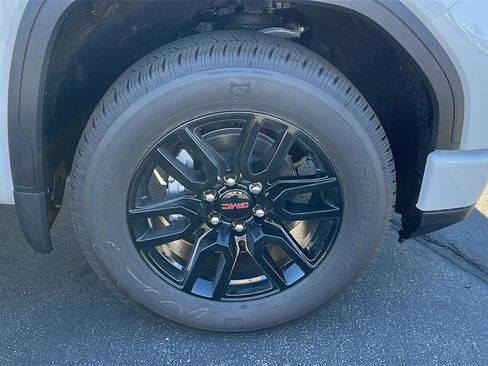 New 2026 GMC Sierra 1500 Pro w/ Graphite Edition image 9