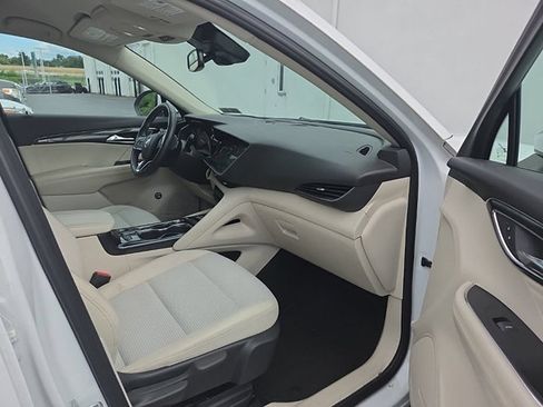Used 2022 Buick Envision Preferred FWD image 17