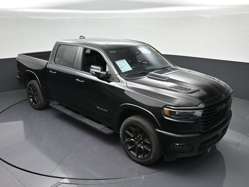 Used 2025 RAM 1500 Laramie w/ Night Edition RWD image 30