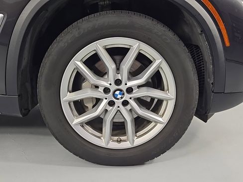 Used 2019 BMW X5 xDrive40i w/ Premium Package 2 image 10