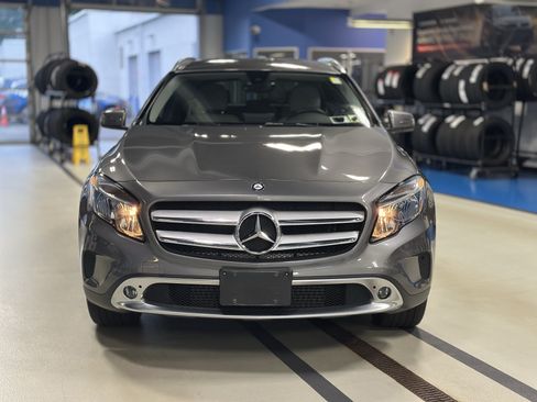 Used 2016 Mercedes-Benz GLA 250 4MATIC image 2