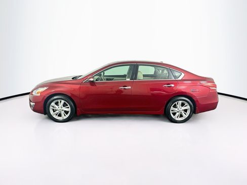 Used 2013 Nissan Altima 2.5 SL w/ 2.5 Moonroof Pkg FWD image 4