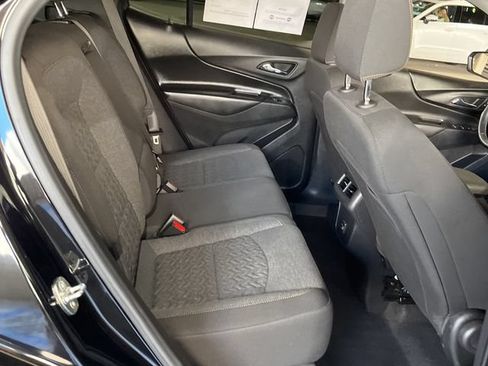 Used 2023 Chevrolet Equinox LT AWD/4WD image 17
