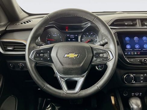 Used 2023 Chevrolet TrailBlazer ACTIV w/ Convenience Package image 11