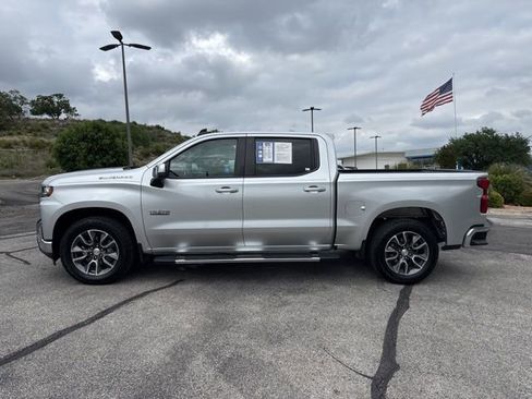 Used 2019 Chevrolet Silverado 1500 LT w/ Texas Edition image 8