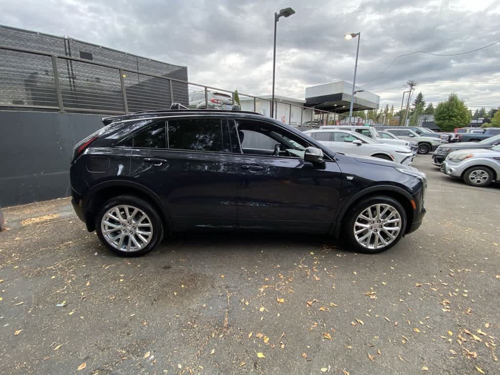 Used 2023 Cadillac XT4 Sport w/ Cold Weather Package AWD/4WD image 7