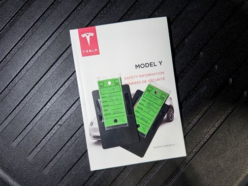 Used 2021 Tesla Model Y Long Range image 21