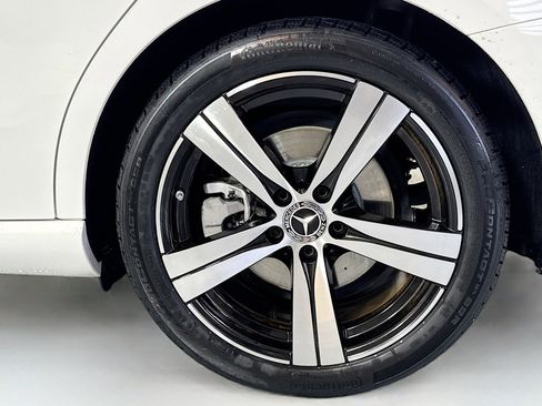 Certified 2025 Mercedes-Benz C 300 4MATIC Sedan image 30