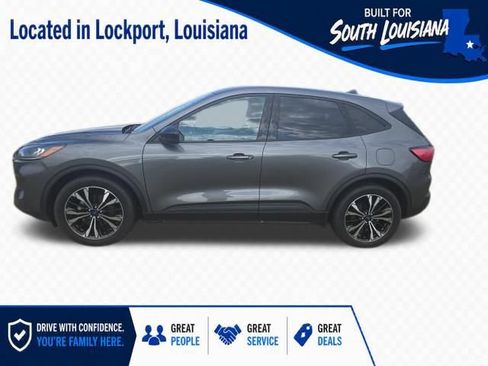 Used 2022 Ford Escape SE w/ SE Sport Appearance Package FWD image 4