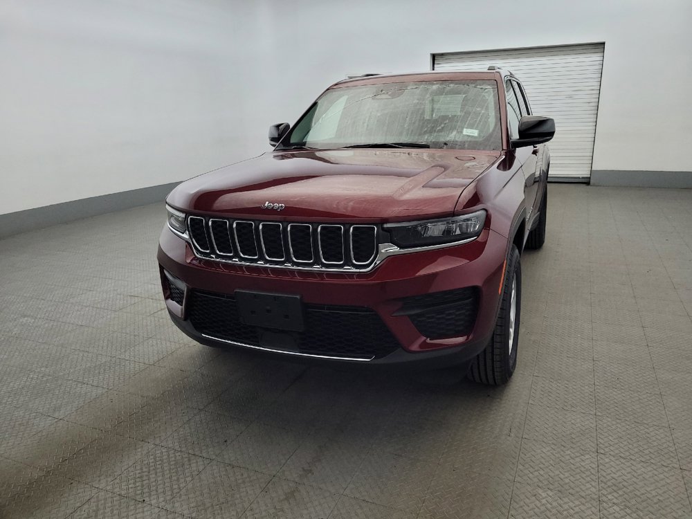 Used 2023 Jeep Grand Cherokee Laredo w/ Luxury Tech Group I AWD/4WD image 15