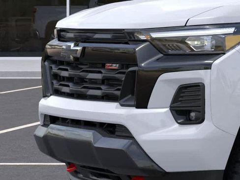 New 2026 Chevrolet Colorado Z71 w/ Technology Package AWD/4WD image 13