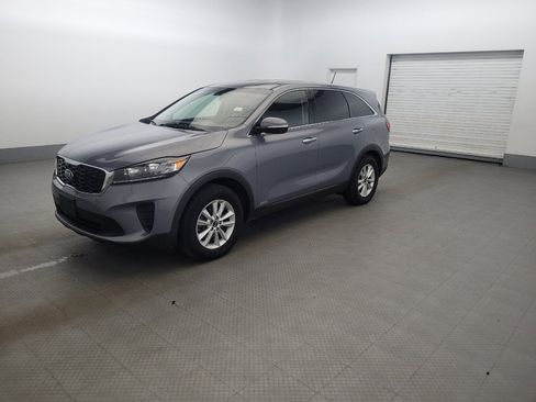 Used 2020 Kia Sorento LX AWD/4WD image 2